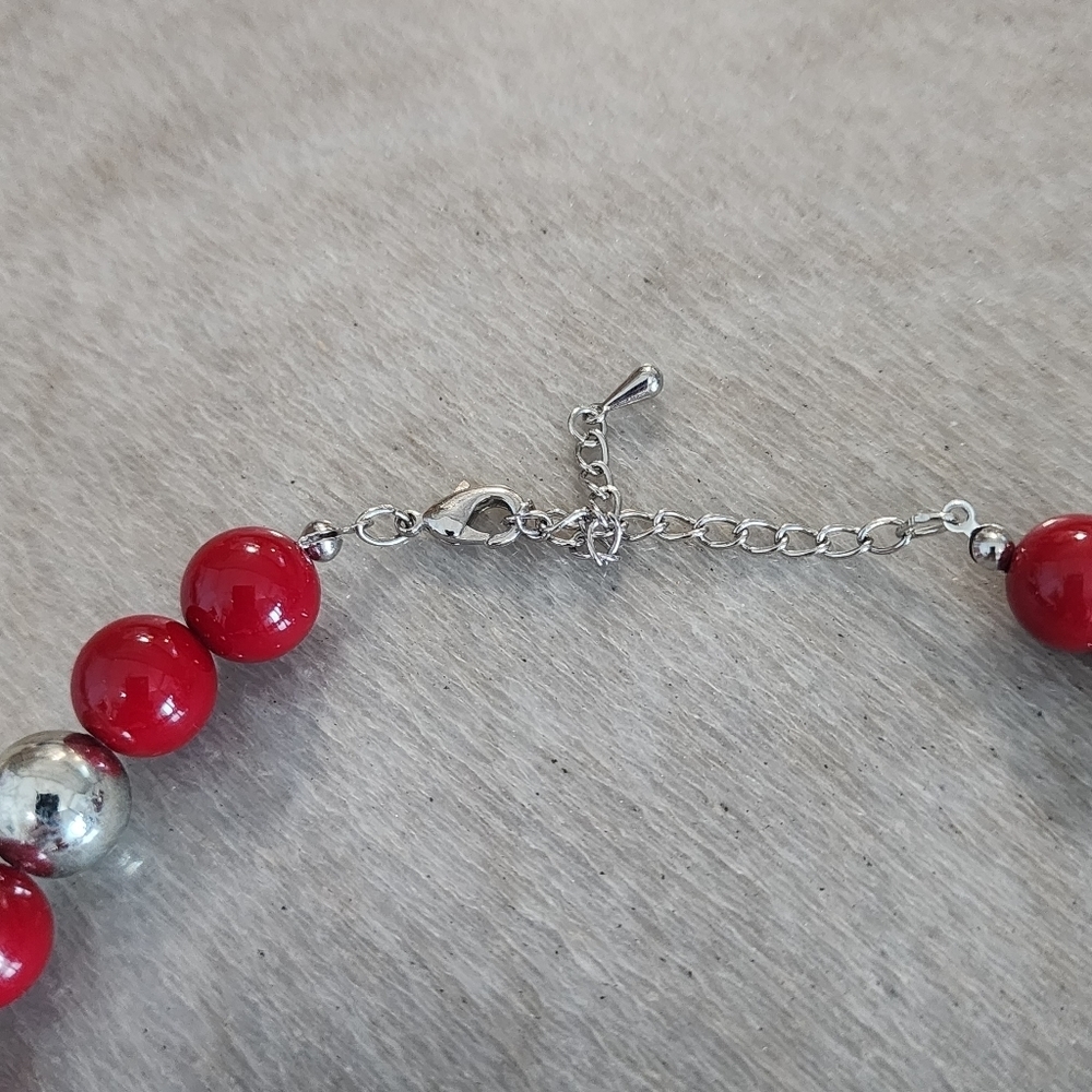 Radiant Red Beaded Statement Necklace with Silver Accents and Large Pendant - Picture 3 of 8
